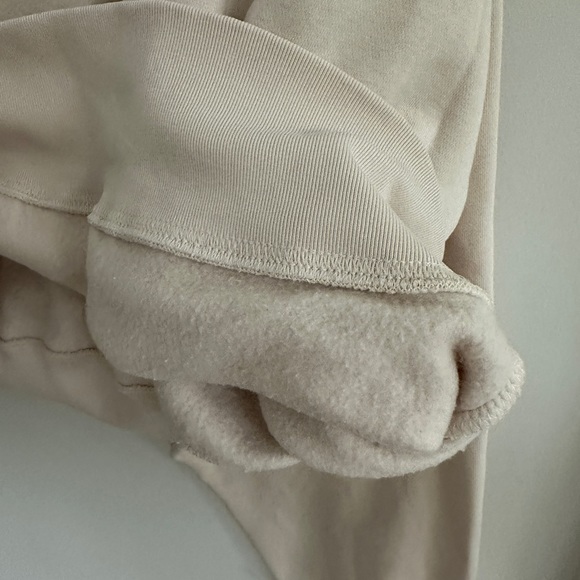 Adidas cropped crew neck - never worn - Picture 9 of 9